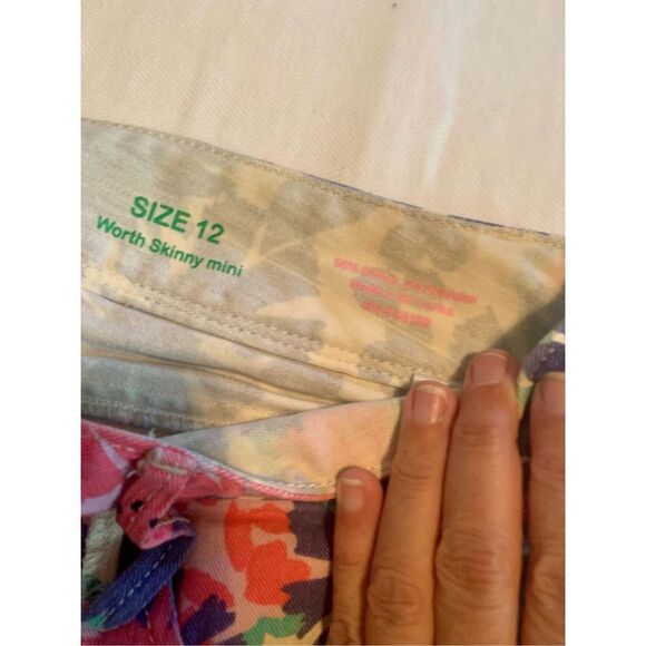 Lilly Pulitzer Worth Skinny Mini Secret Garden Crop jeans - Picture 2 of 6